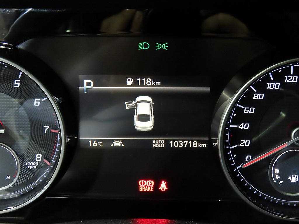 HYUNDAI Grandeur - Vista 9