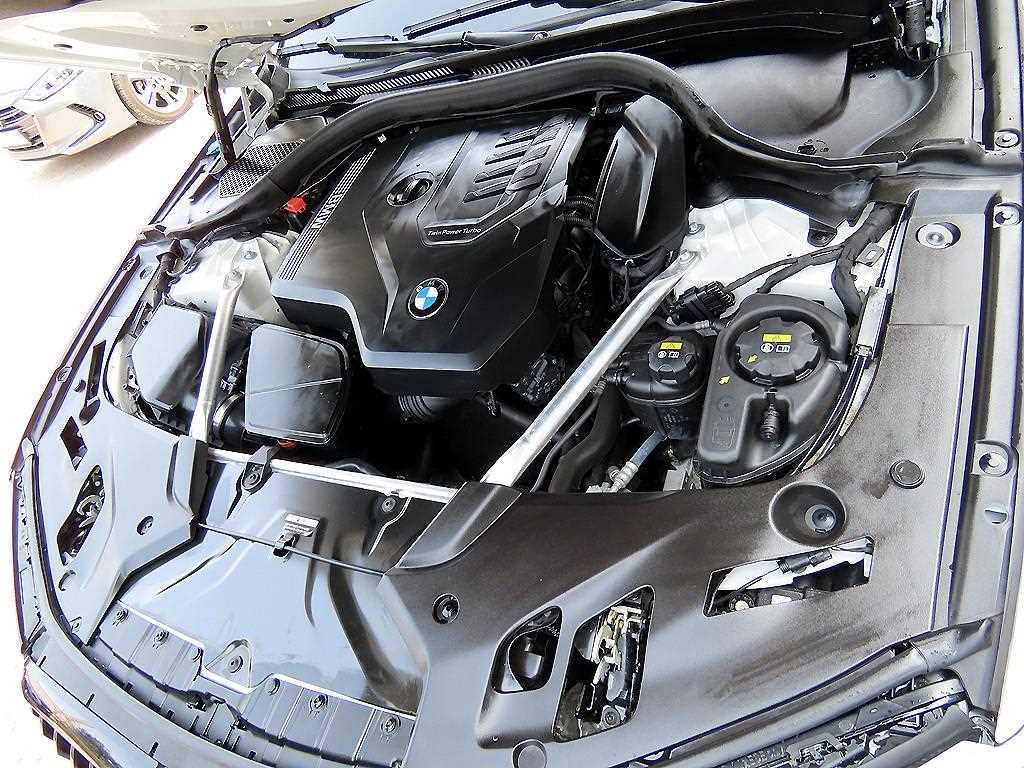 BMW 5 Series 2022 Blanco - Importación desde Corea - HF Imports Iquique - Foto 19