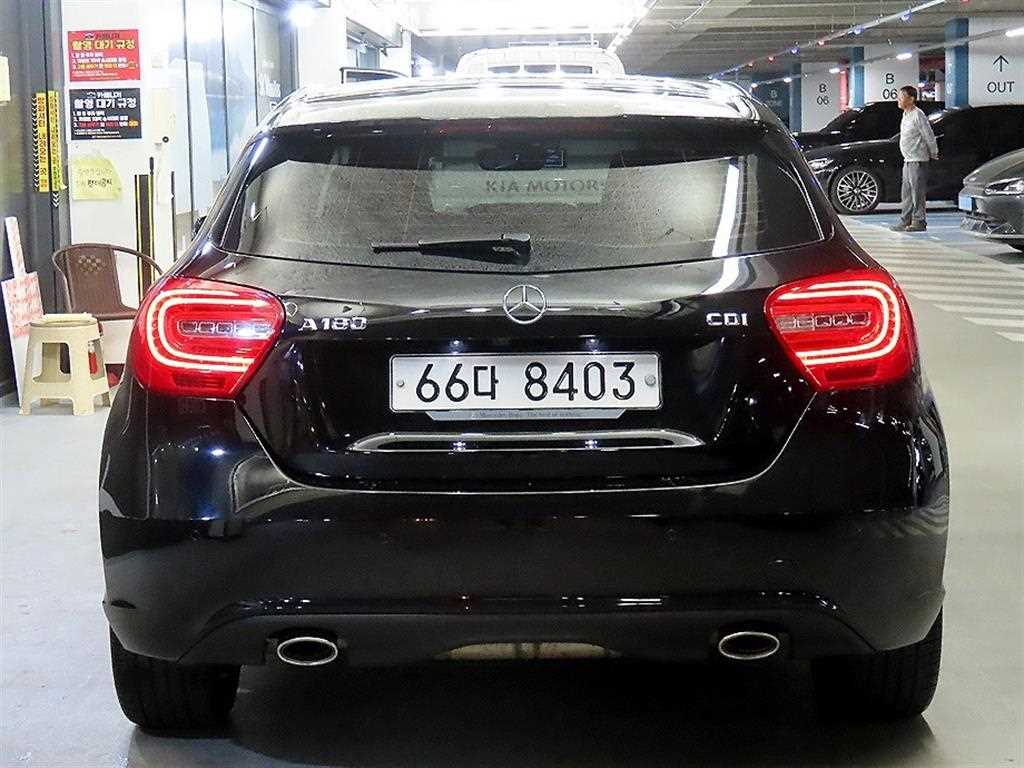 Mercedes Benz A Class - Vista 5