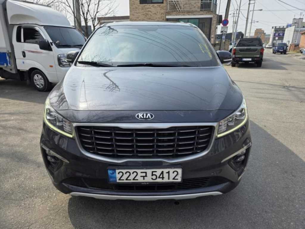 KIA Carnival 2019 Gris - Importación desde Corea - HF Imports Iquique - Foto 1