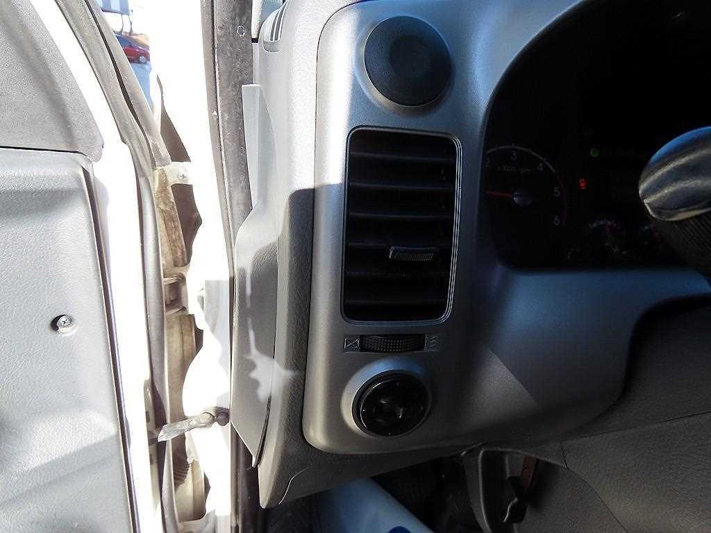 Small Truck Top_Wingbody 2016 Blanco - Importación desde Corea - HF Imports Iquique - Foto 13