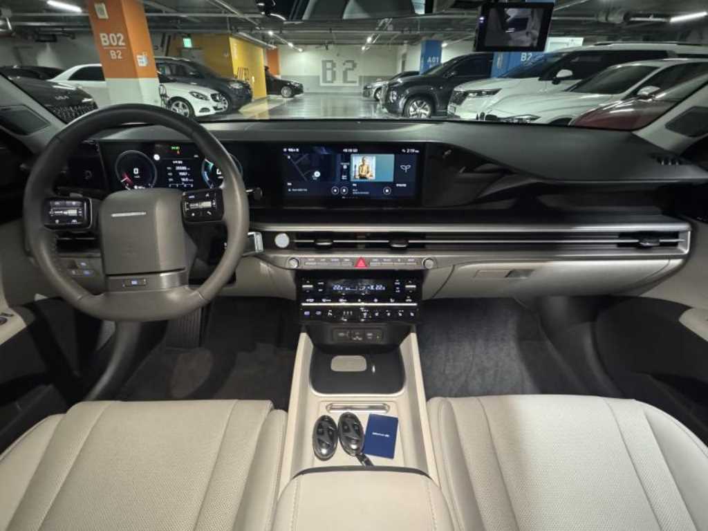 HYUNDAI Grandeur - Vista 7