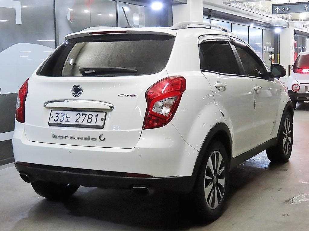 Ssangyong Korando - Vista 4