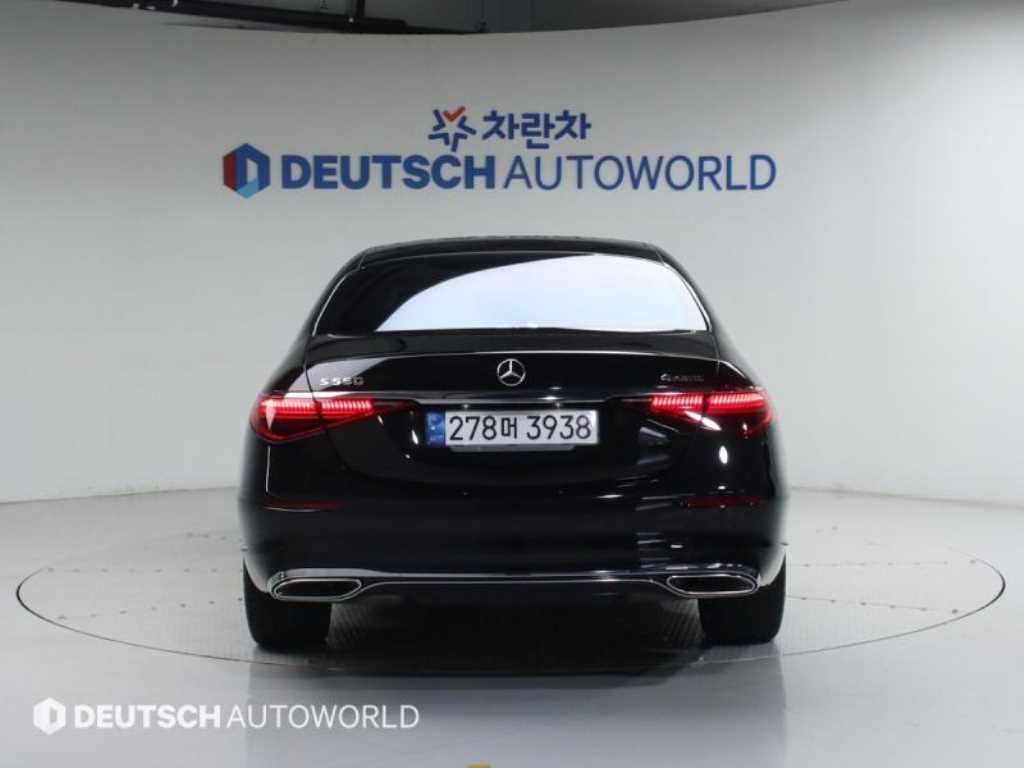 Mercedes Benz S Class - Vista 4