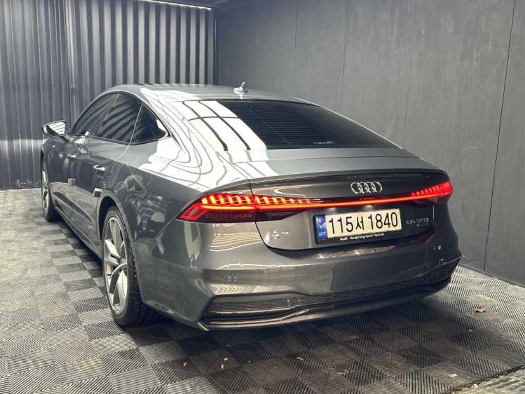 Audi A7 - Vista 4
