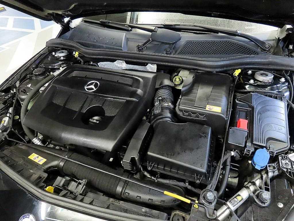 Mercedes Benz A Class 2015 Negro - Importación desde Corea - HF Imports Iquique - Foto 19