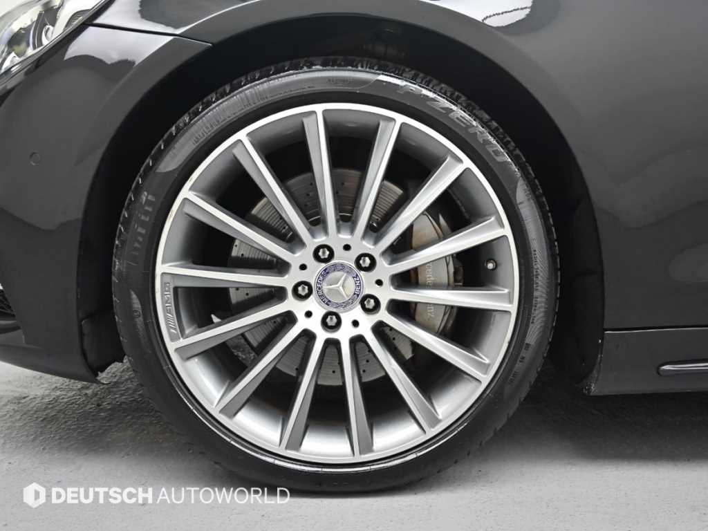 Mercedes Benz S Class - Vista 5