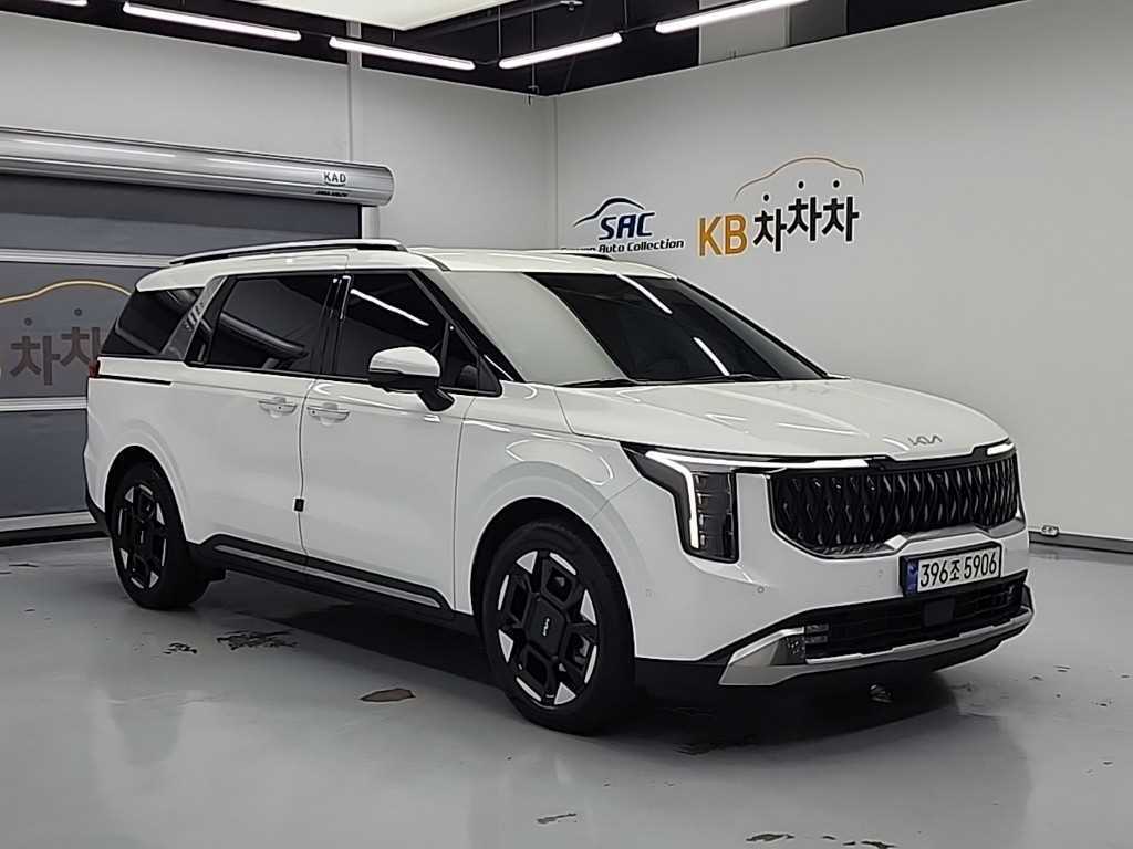 KIA Carnival - Vista 4