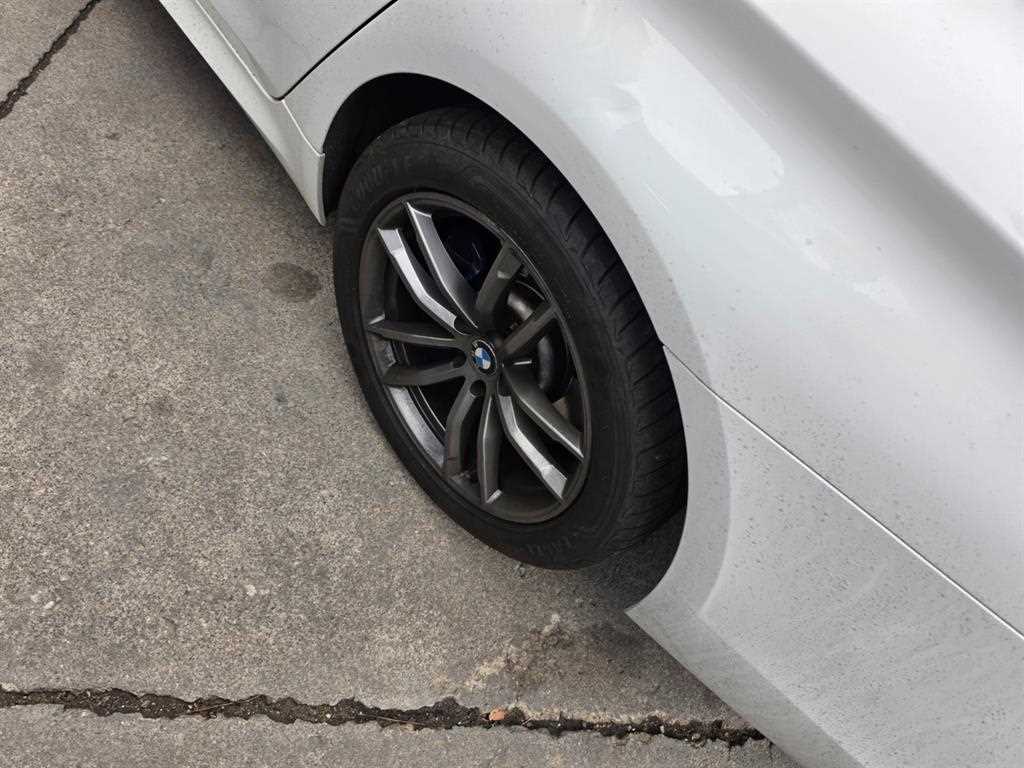 BMW 5 Series - Vista 2