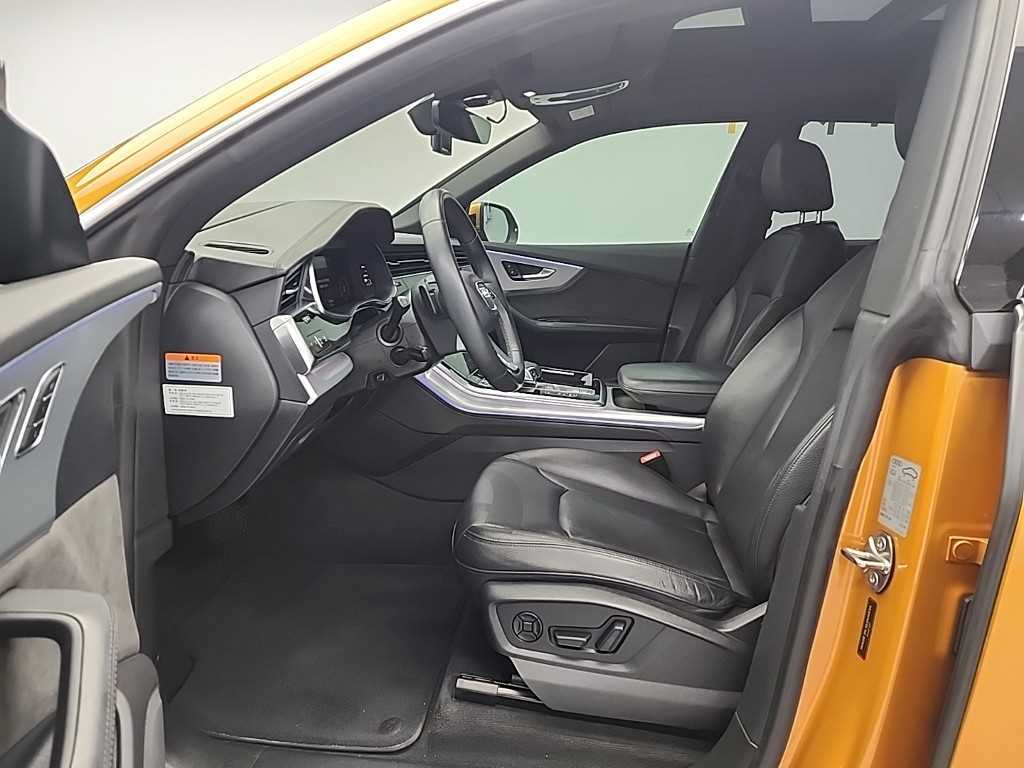 Audi Q8 - Vista 11