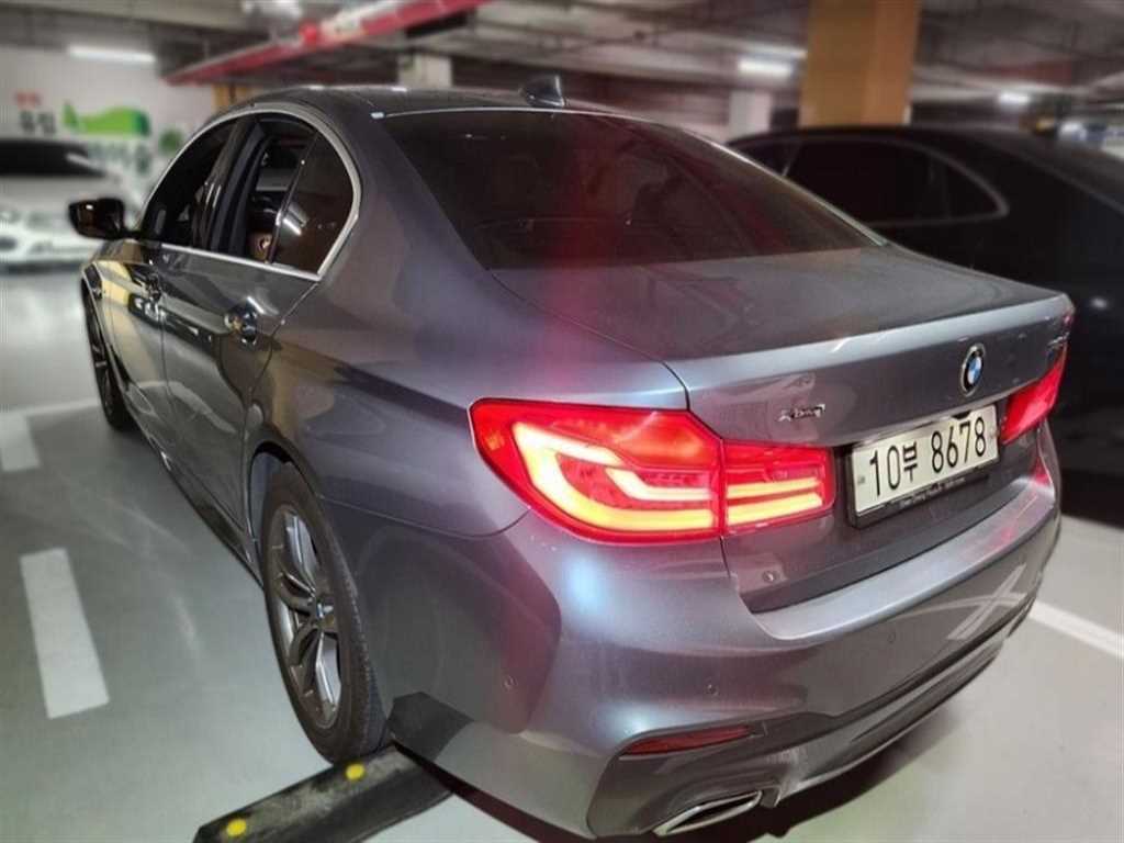 BMW 5 Series - Vista 5