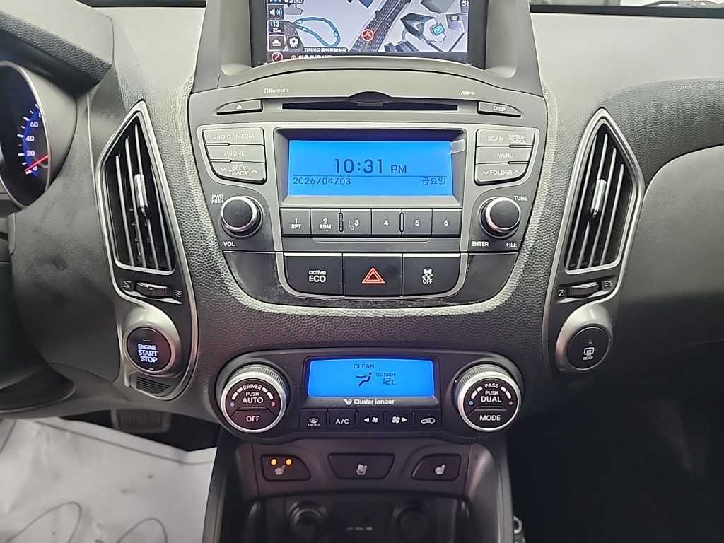 HYUNDAI Tucson - Vista 10