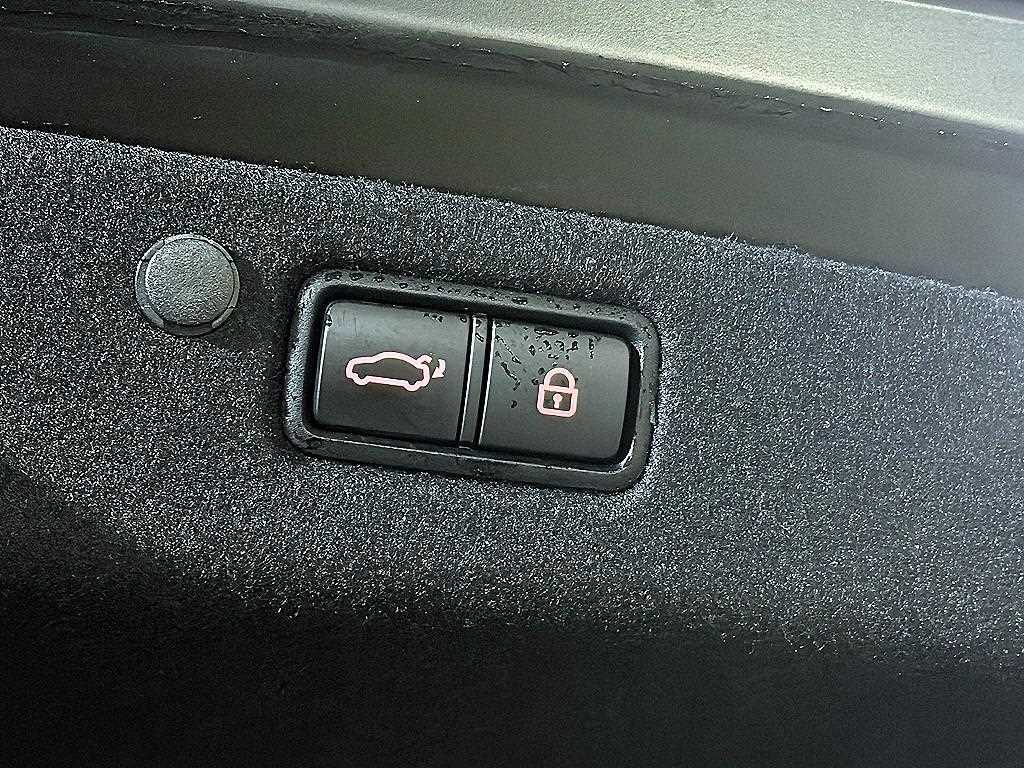 HYUNDAI Grandeur 2020 Negro - Importación desde Corea - HF Imports Iquique - Foto 17