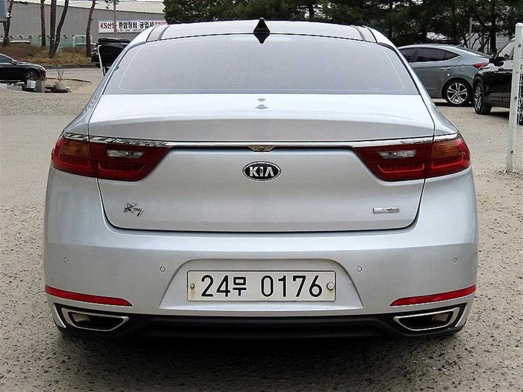 KIA K7 - Vista 4