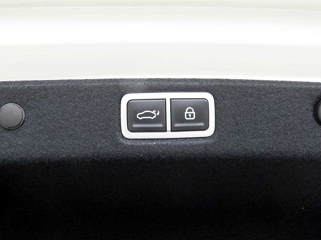 HYUNDAI Grandeur 2023 Blanco - Importación desde Corea - HF Imports Iquique - Foto 17