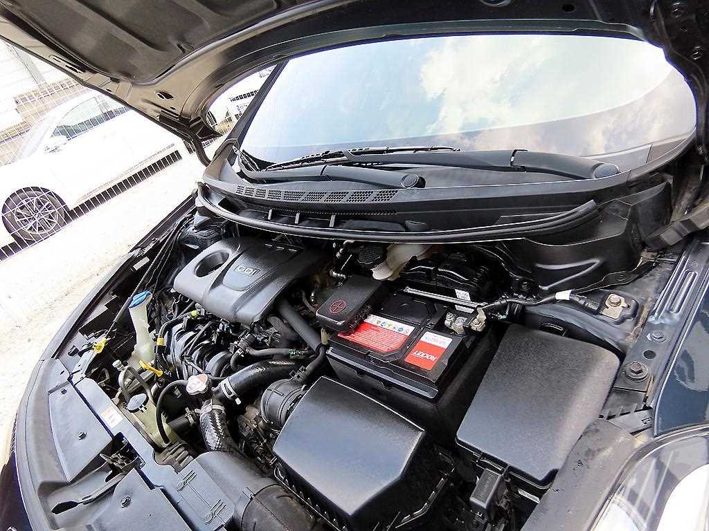 KIA K3 2016 Negro - Importación desde Corea - HF Imports Iquique - Foto 18
