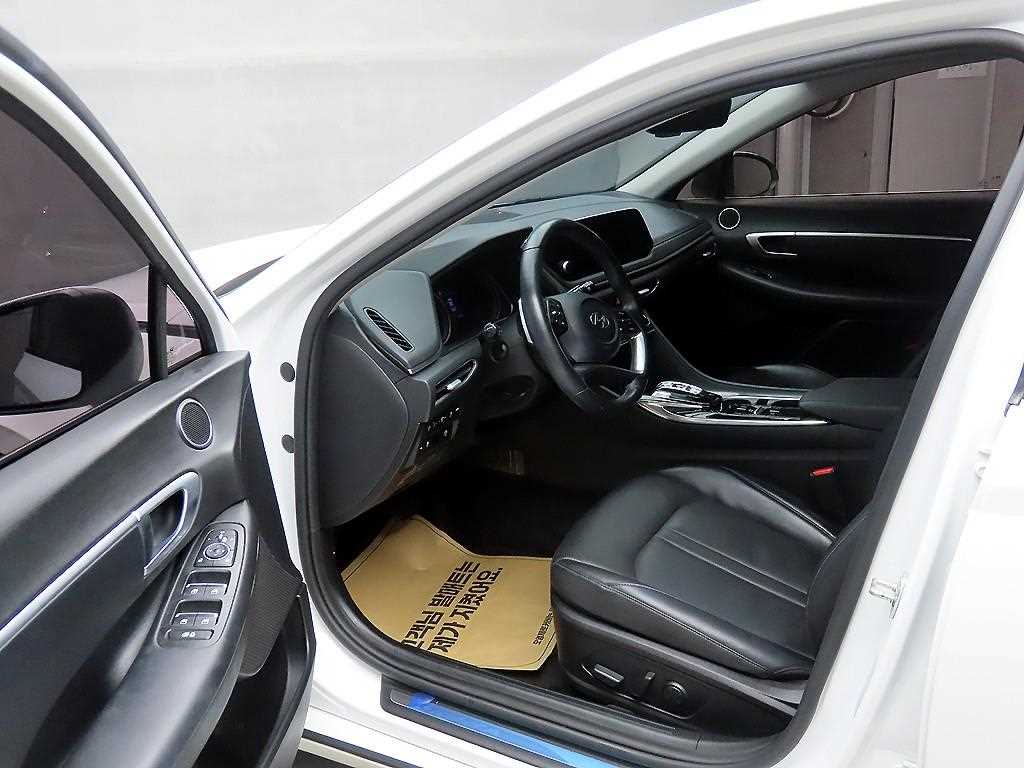 HYUNDAI Sonata - Vista 5