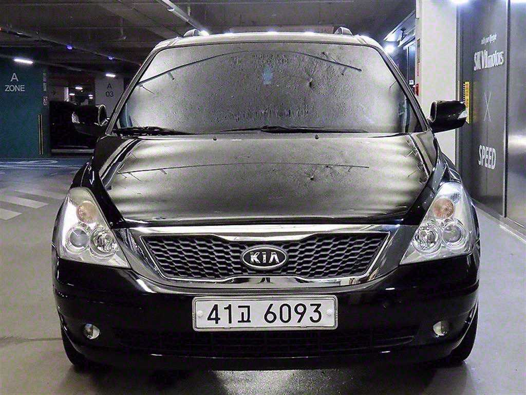 KIA Carnival - Vista 2