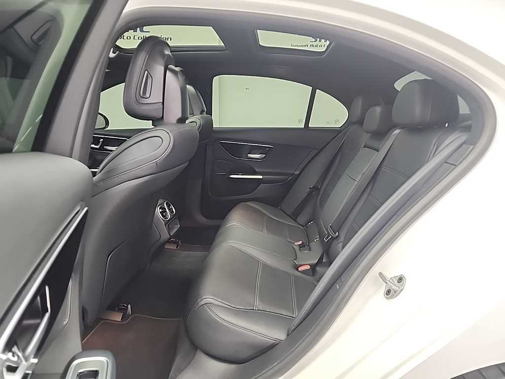 Mercedes Benz C Class - Vista 12