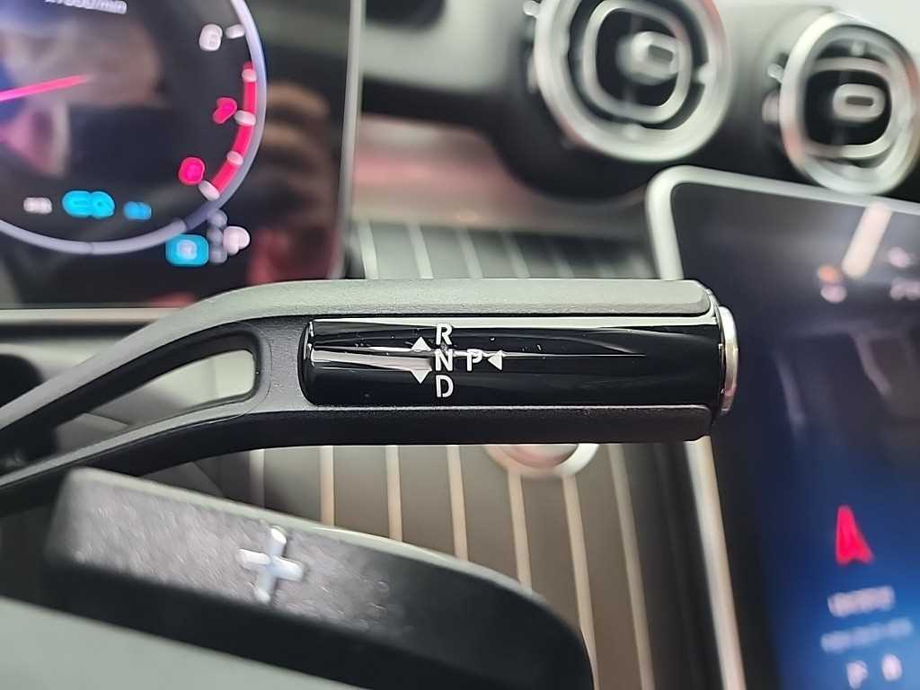 Mercedes Benz C Class - Vista 8