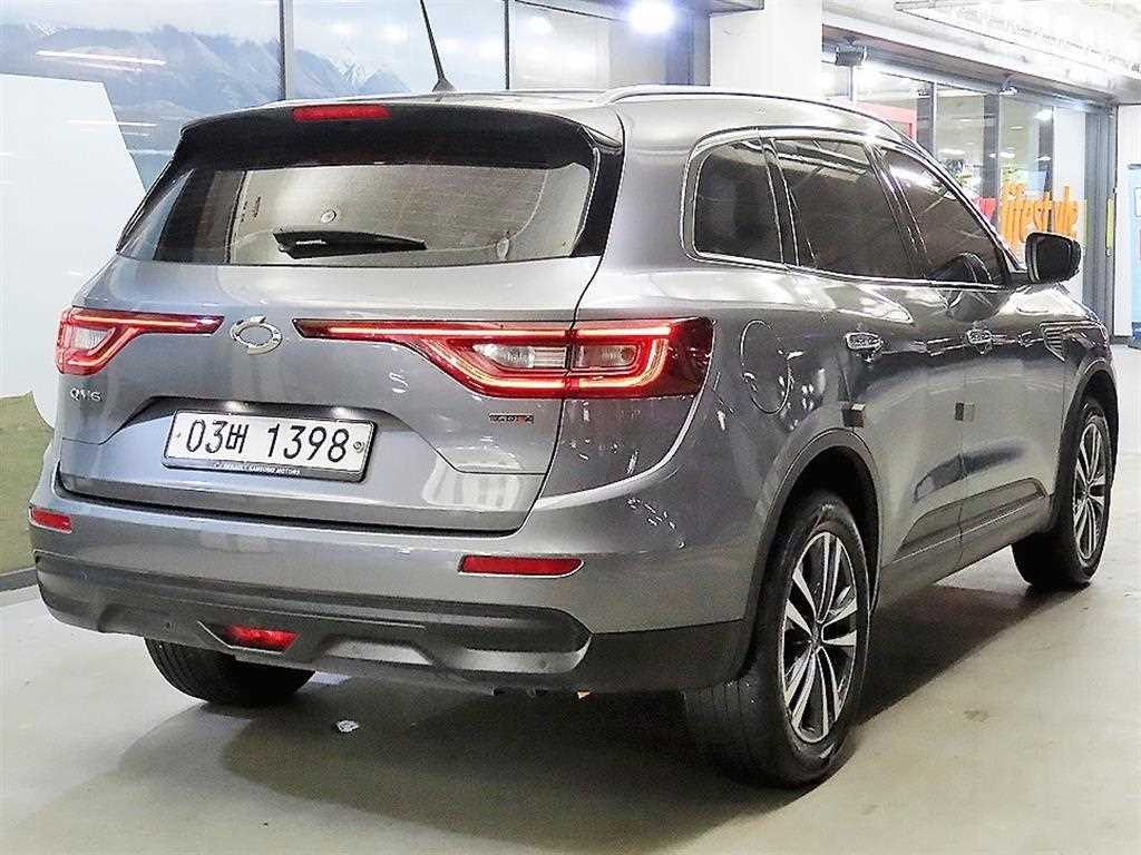 SAMSUNG QM6 - Vista 4