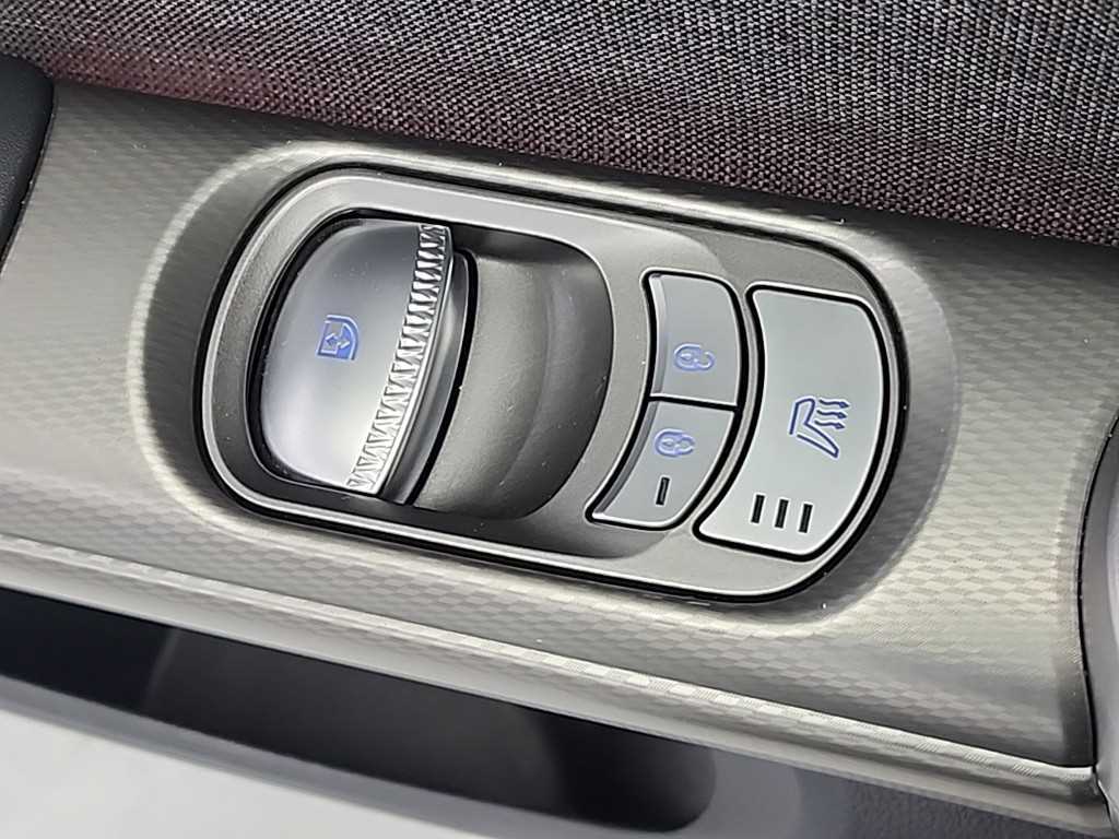 Genesis GV60 2022 Blanco - Importación desde Corea - HF Imports Iquique - Foto 13