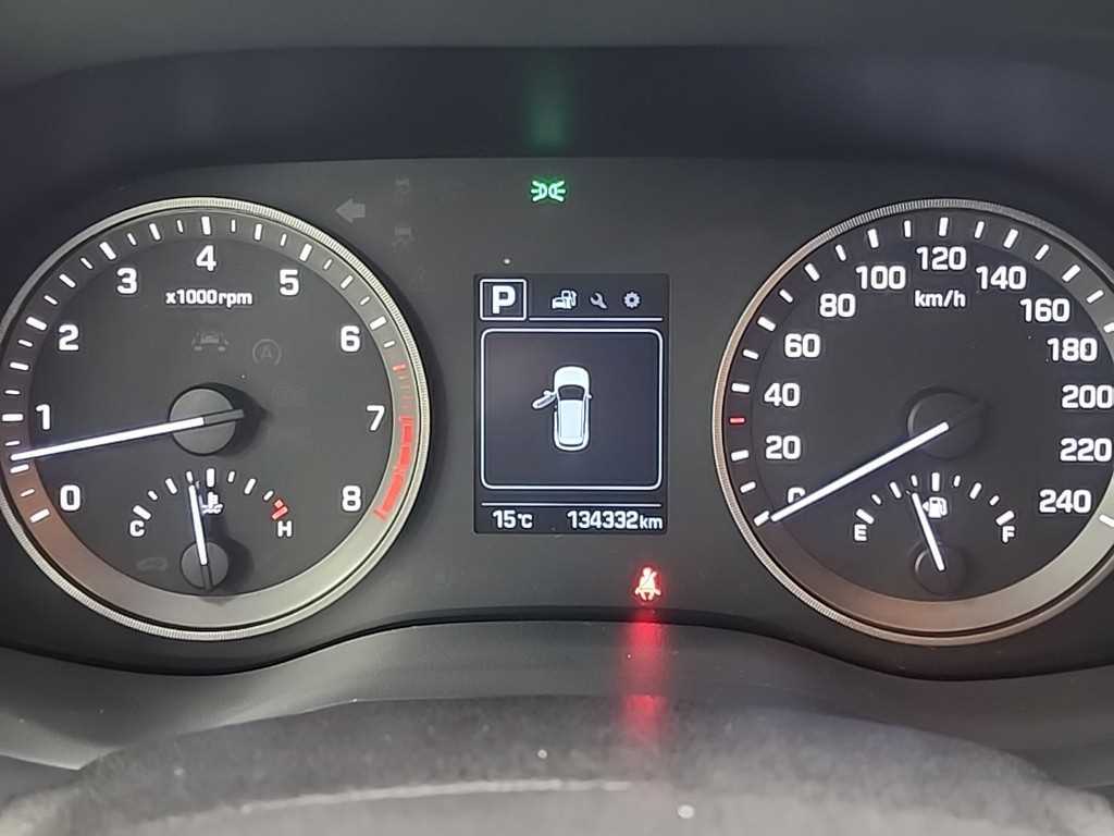 HYUNDAI Tucson - Vista 6