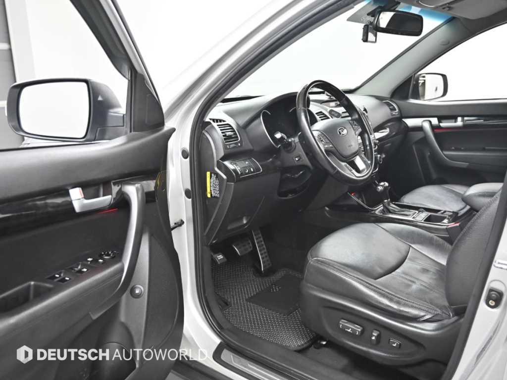 KIA Sorento - Vista 11