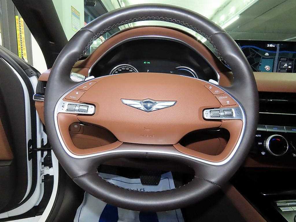 Genesis G80 - Vista 8