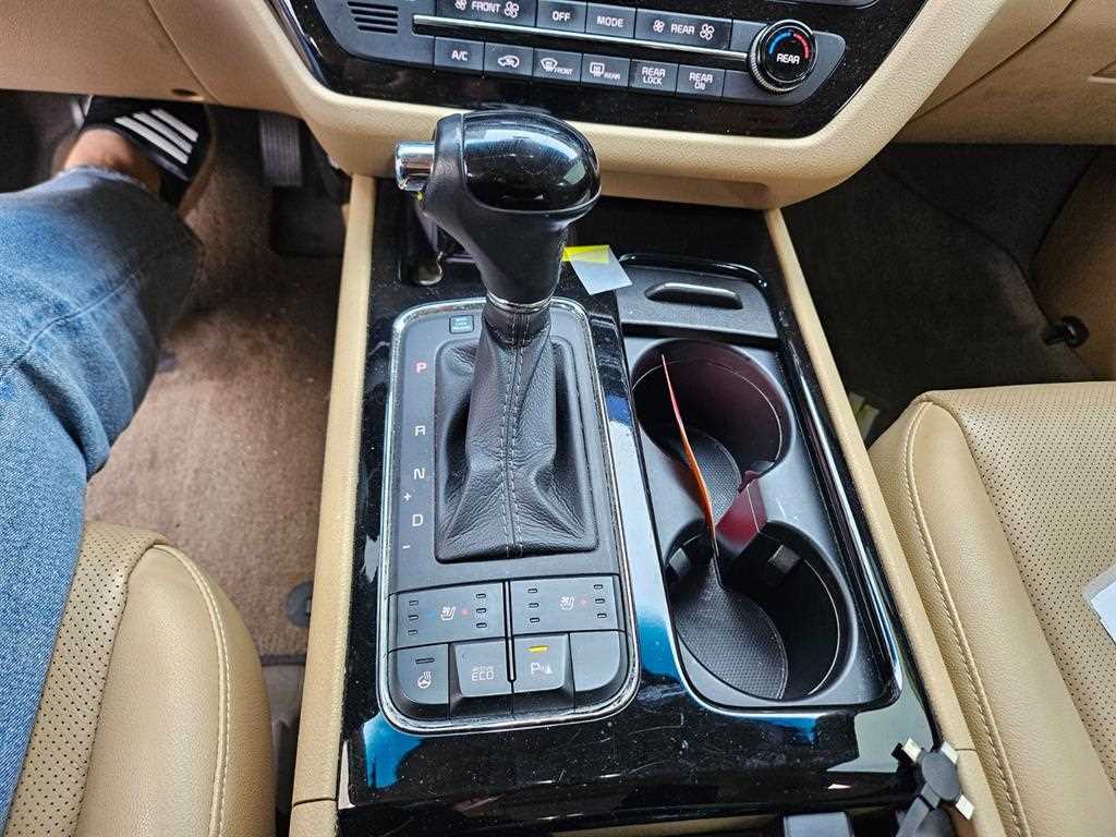 KIA Carnival 2016 Blanco - Importación desde Corea - HF Imports Iquique - Foto 17