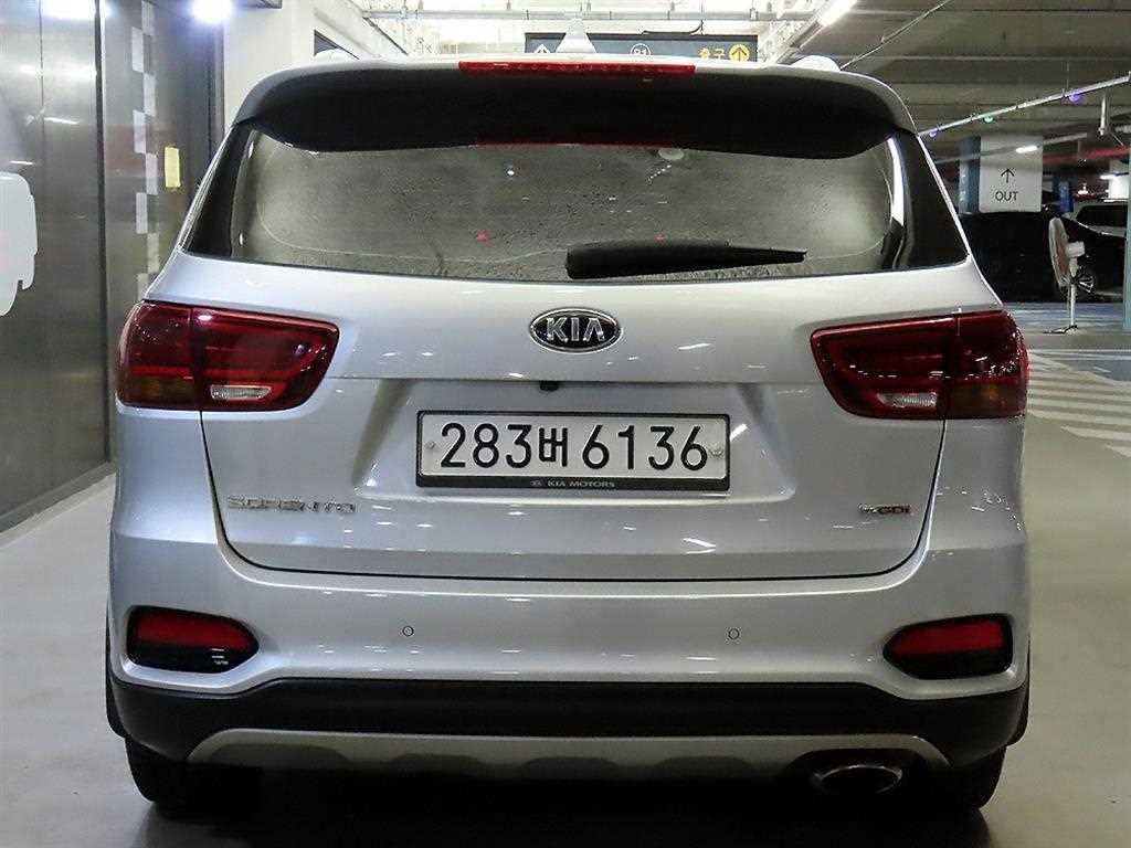 KIA Sorento - Vista 5