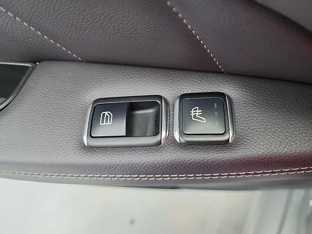 Mercedes Benz CLS Class 2012 Gris - Importación desde Corea - HF Imports Iquique - Foto 14