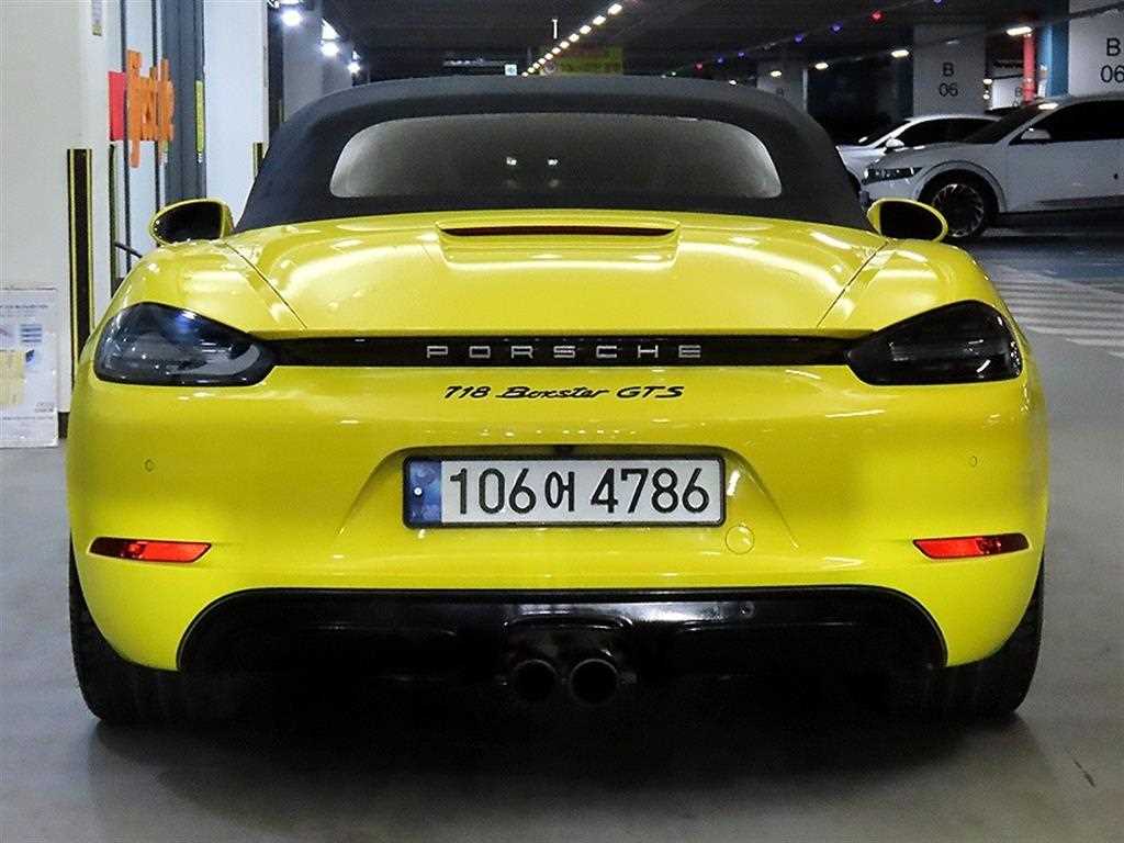 Porsche 718 - Vista 5