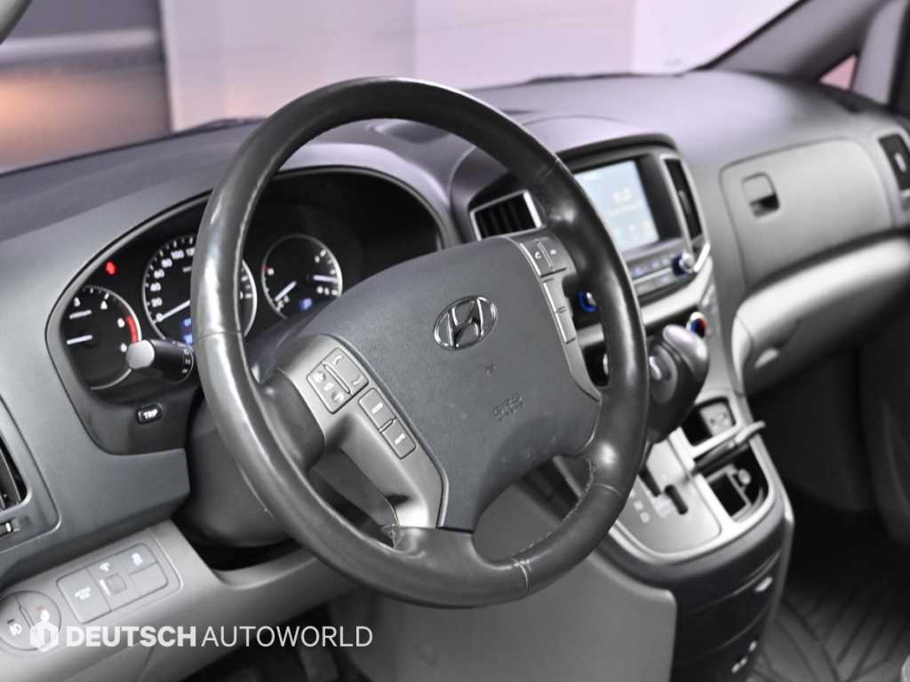 HYUNDAI Starex 2018 Gris - Importación desde Corea - HF Imports Iquique - Foto 13