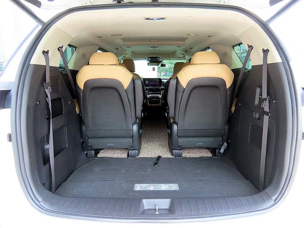 KIA Carnival 2022 Blanco - Importación desde Corea - HF Imports Iquique - Foto 16