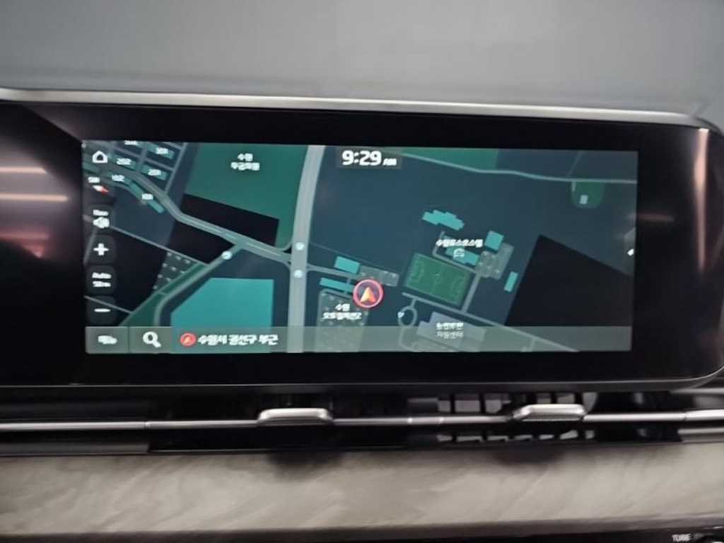 KIA Carnival - Vista 9