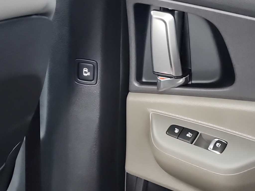 KIA Carnival 2024 Blanco - Importación desde Corea - HF Imports Iquique - Foto 14