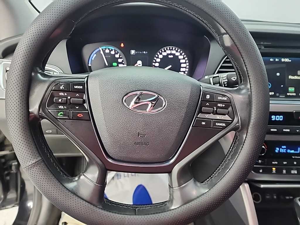 HYUNDAI Sonata - Vista 9