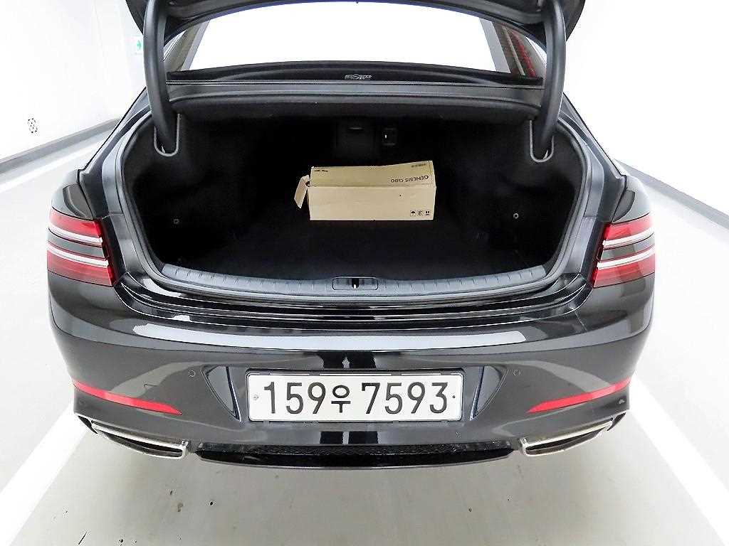 Genesis G80 - Vista 5