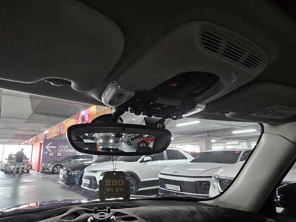 Mini Cooper - Vista 11