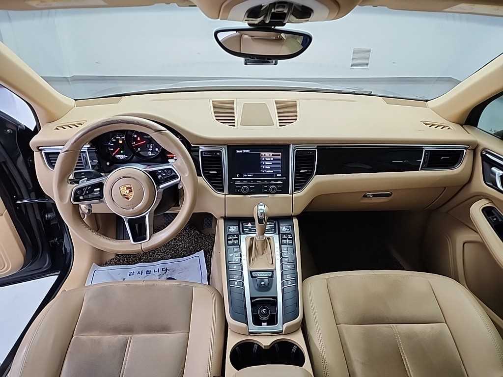 Porsche Macan - Vista 7