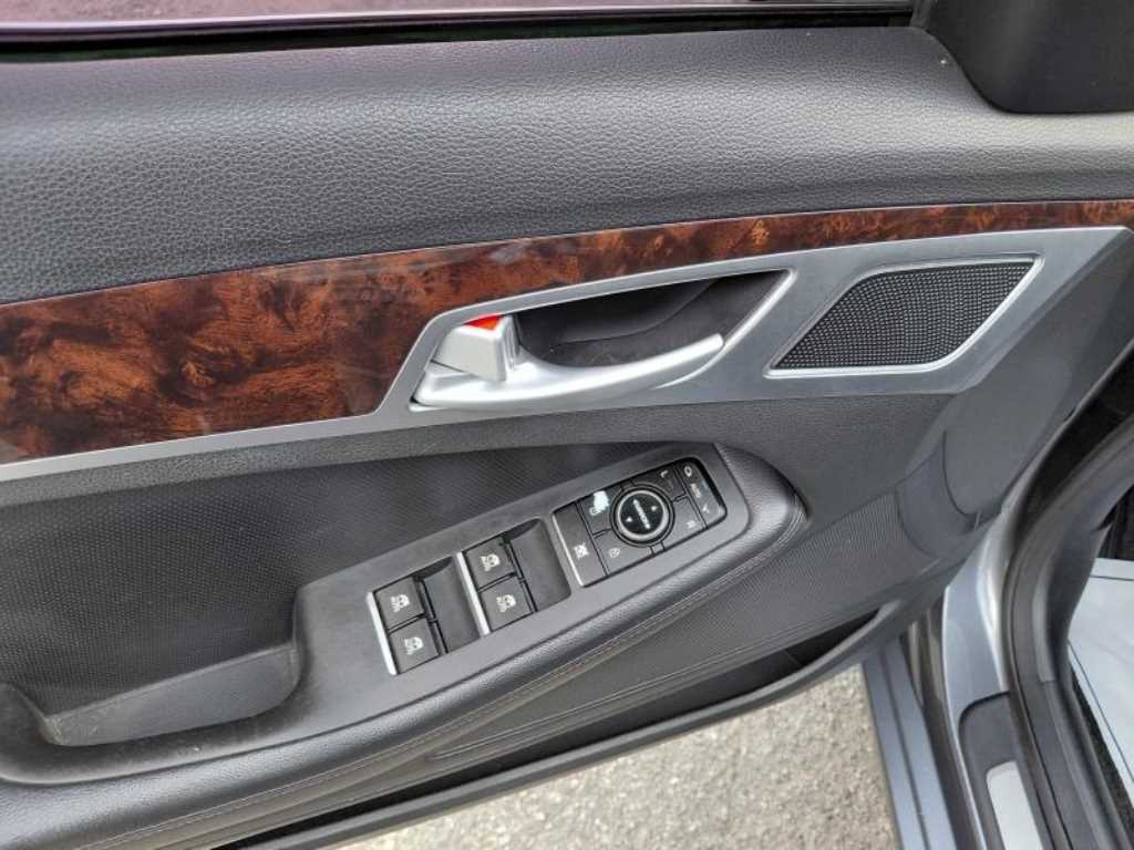 HYUNDAI Genesis 2015 Gris - Importación desde Corea - HF Imports Iquique - Foto 18
