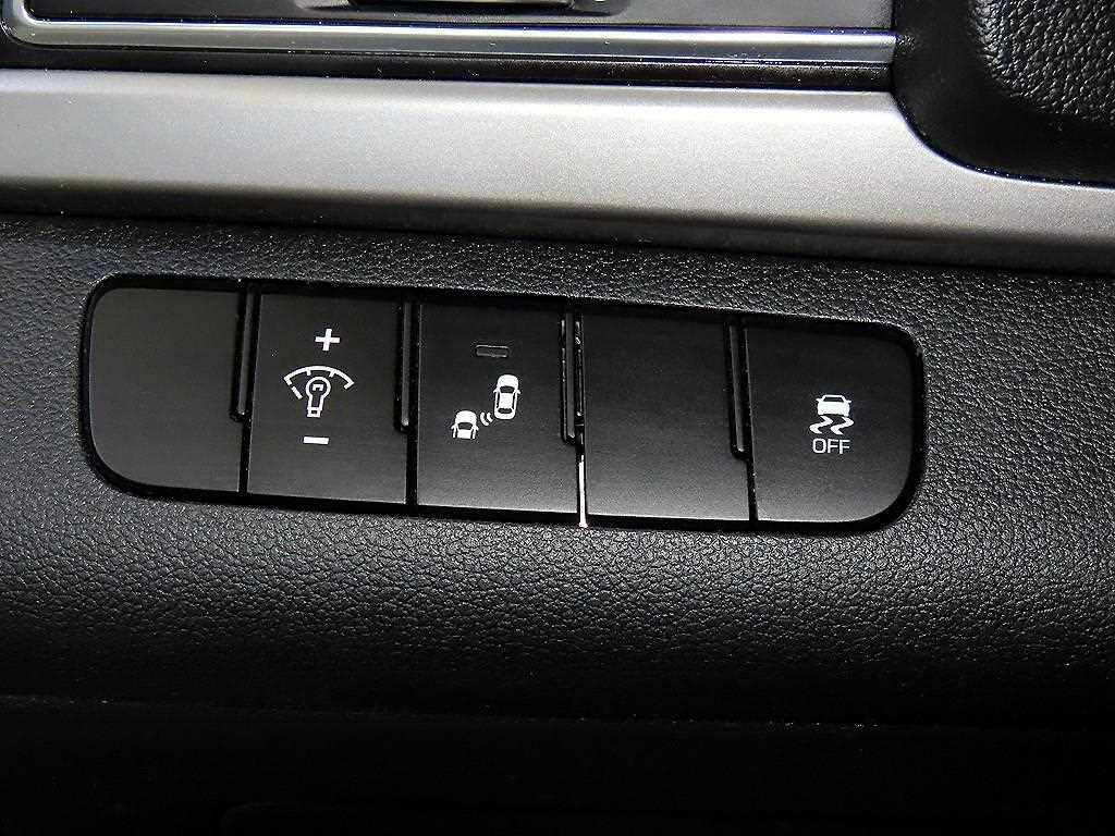 HYUNDAI Avante 2018 Azul - Importación desde Corea - HF Imports Iquique - Foto 14