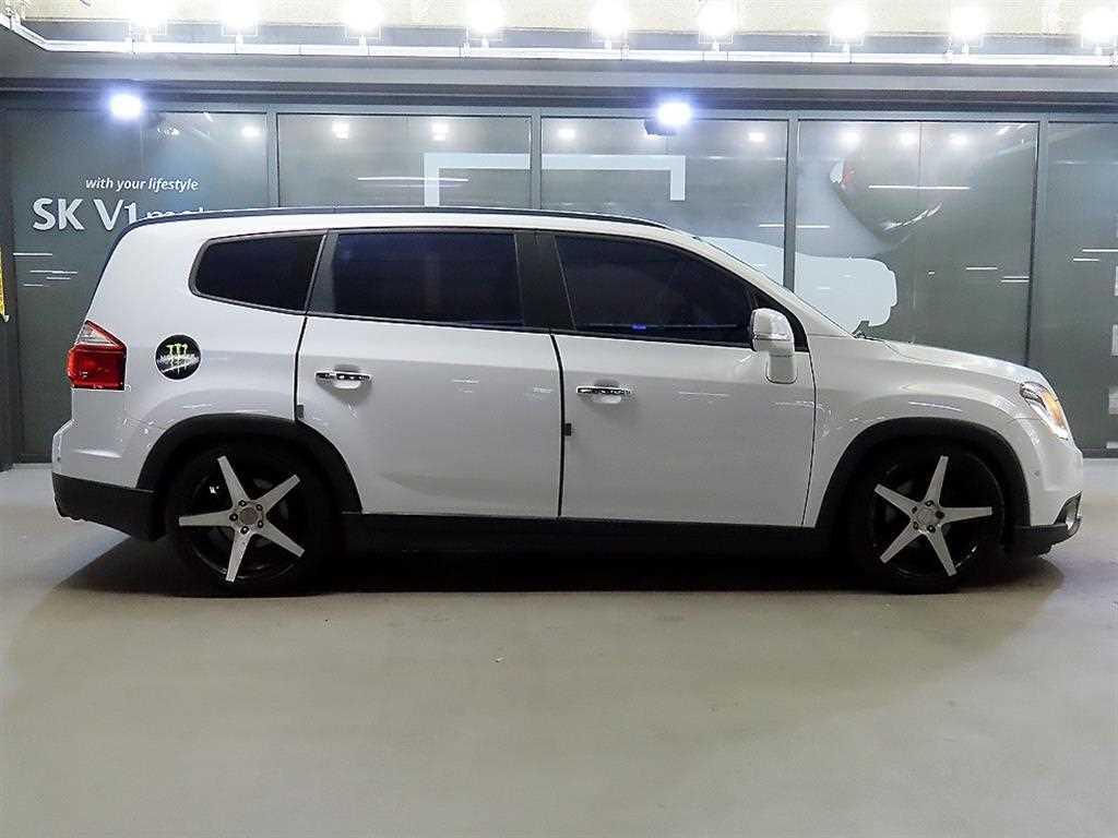 Chevrolet Orlando - Vista 3