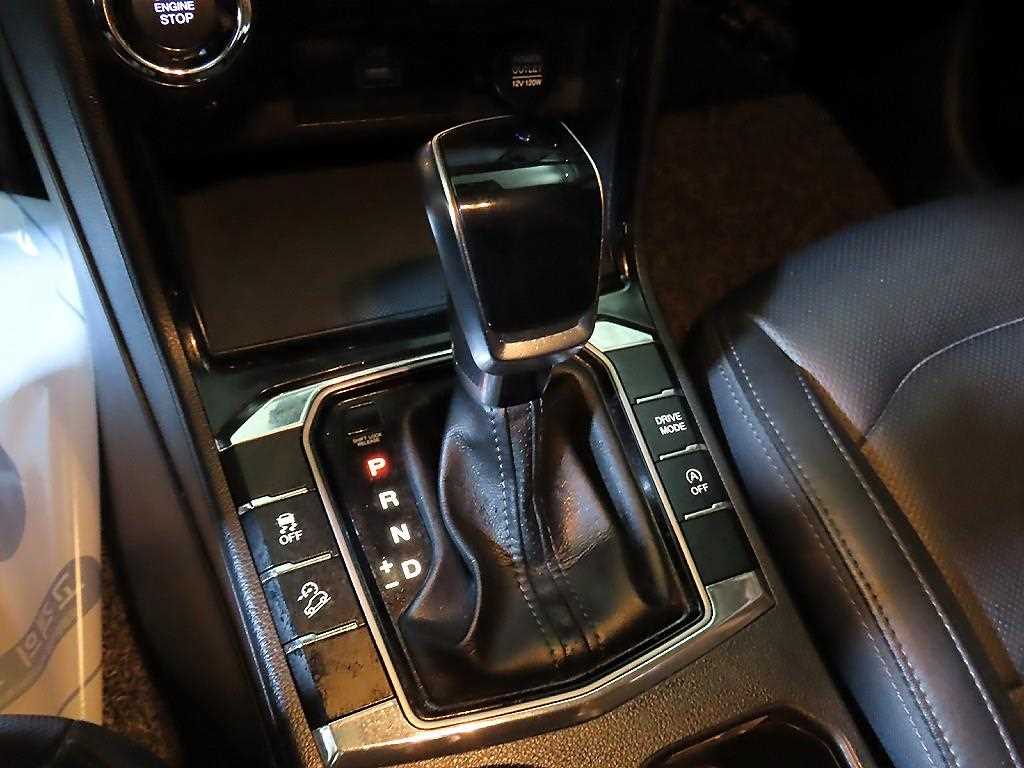 Ssangyong Korando - Vista 12