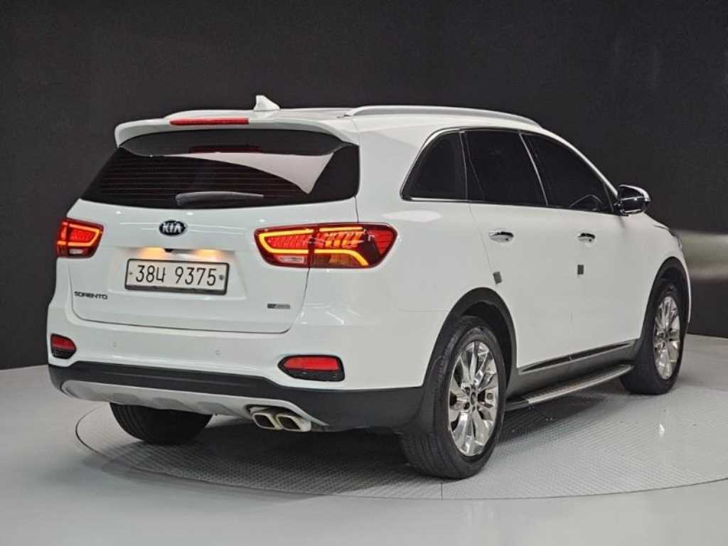 KIA Sorento - Vista 4