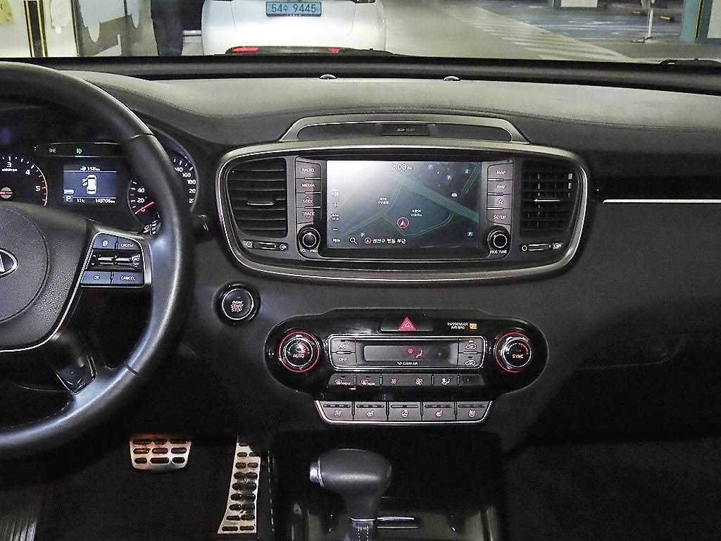KIA Sorento - Vista 11