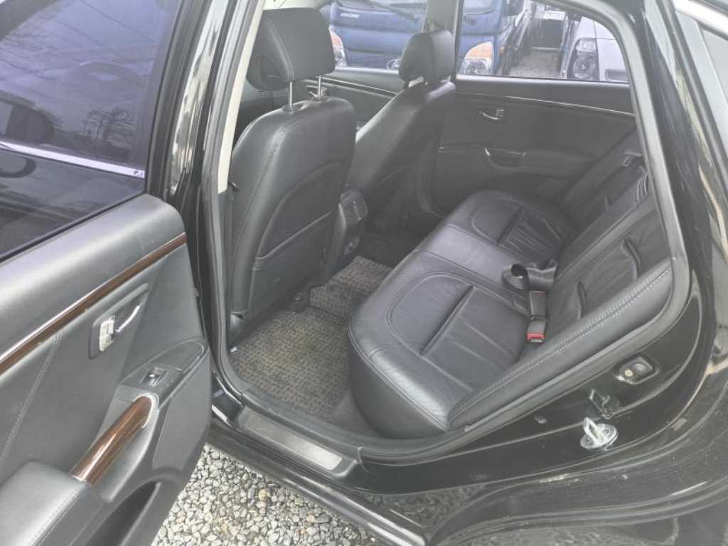 HYUNDAI Grandeur - Vista 5