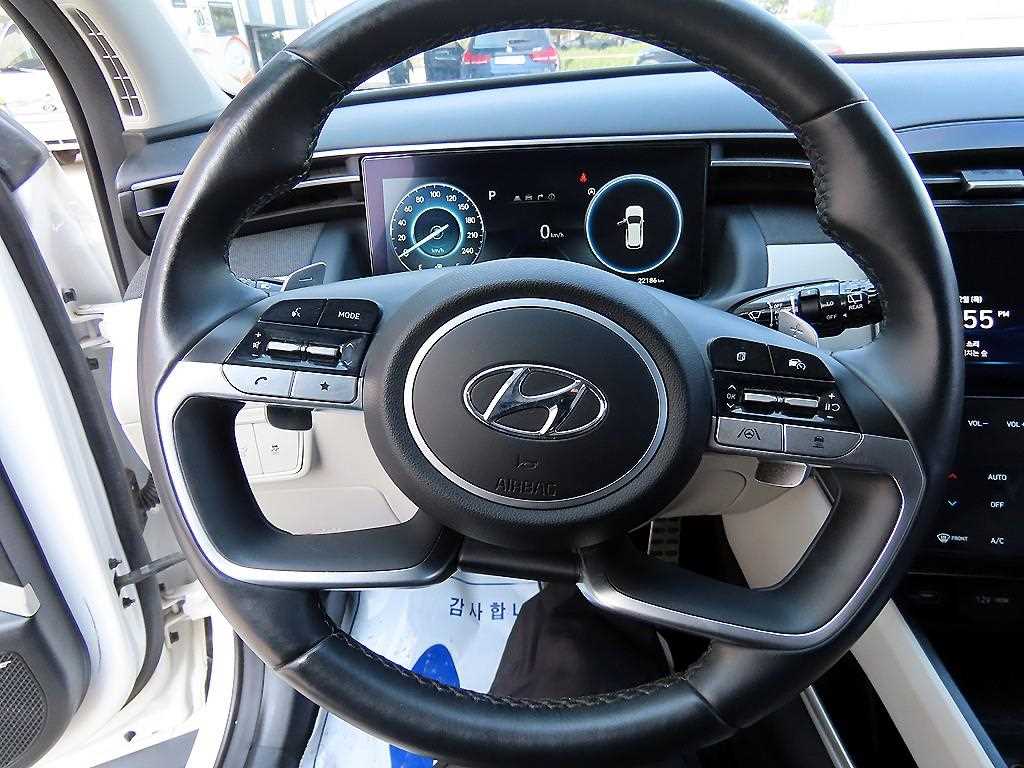 HYUNDAI Tucson - Vista 8