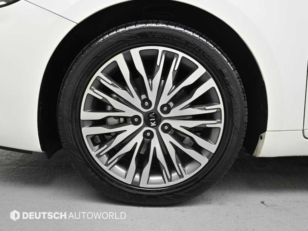 KIA K7 - Vista 5